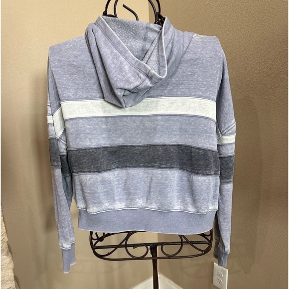 HIPPIE ROSE Women's Cropped Hoodie - Picture 3 of 6